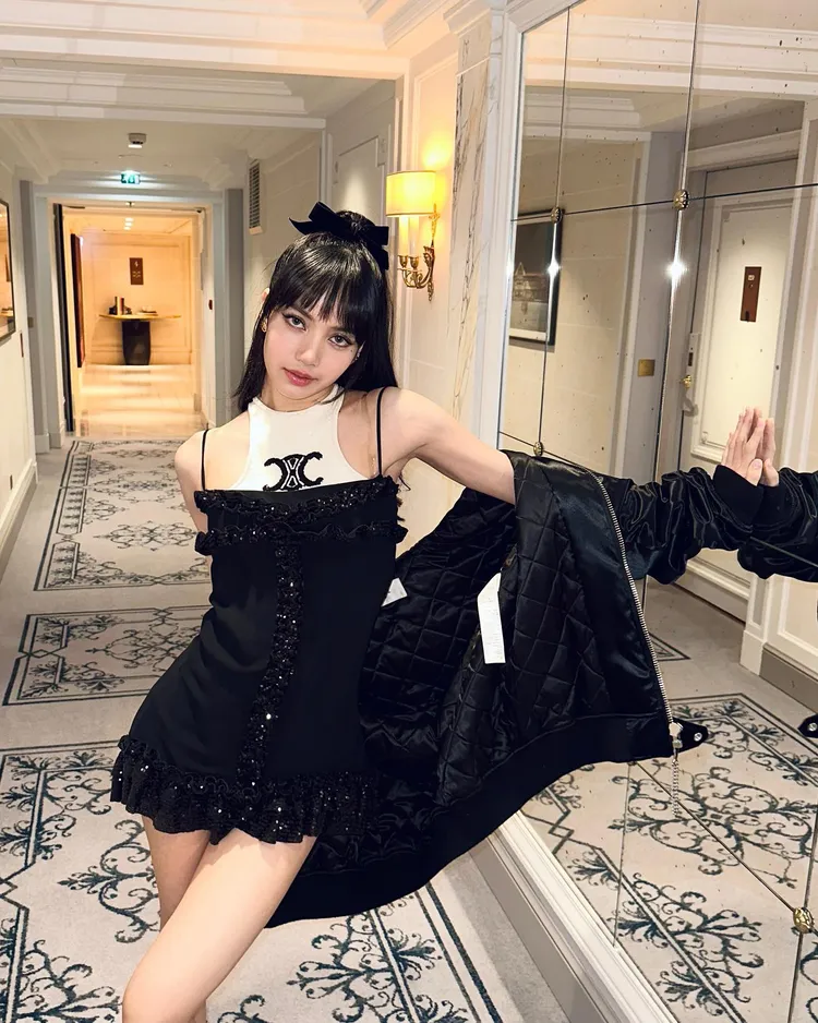 Lisa堪稱是人氣最旺的泰國明星。翻攝Lisa IG