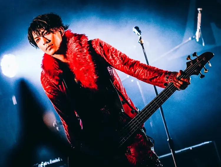 「ARLEQUIN」貝斯手祥平聽聞女友被樂團成員玷汙，竟叫女友不要報警。翻攝arlequin.shohei_official IG