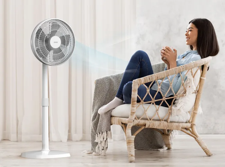 14吋無線DC智能頻風扇HLE110定價3399元、優惠2988元。雙全國際提供