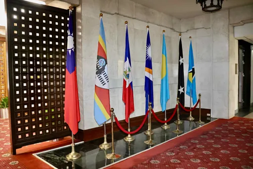 宏都拉斯斷交!對台要錢信件曝光 綠委批中國「對外大撒幣對內苛刻人民」