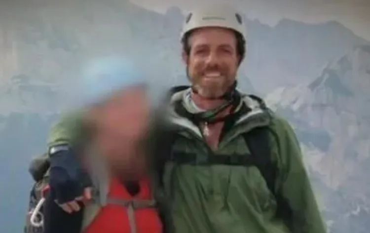 席爾維拉（右）是澳洲著名的戶外活動教練。翻攝臉書/ Marcello Silveira