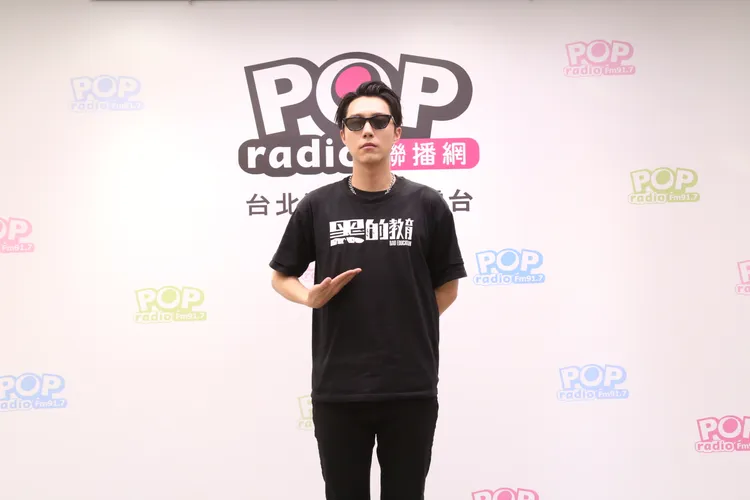 蔡凡熙上電台宣傳電影。POP Radio提供