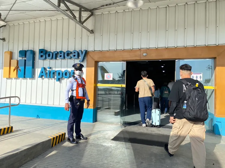 長灘島卡提克蘭機場。陳怡文攝