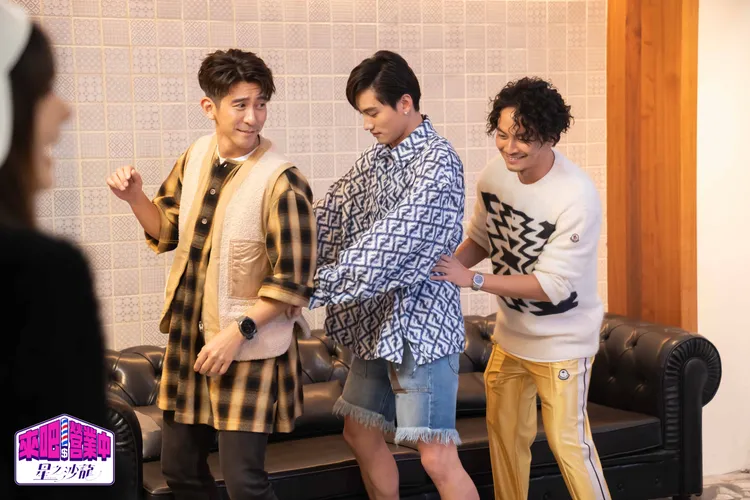 修杰楷（左起）、范少勳、楊銘威共舞，曝光修杰楷是舞痴。TVBS提供