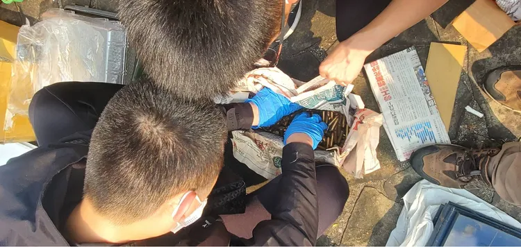 保二警方查獲大批子彈。民眾提供