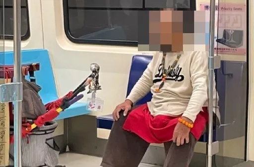 「紅肚兜怪老伯」這原因被北捷列「頭痛人物」　再持利器闖捷運站！這下慘了