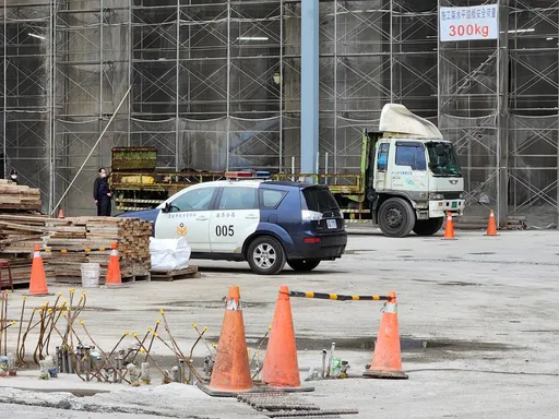 貨車倒車出工地閃避不及　上班遇死劫！北市少年隊警官頭重創慘死