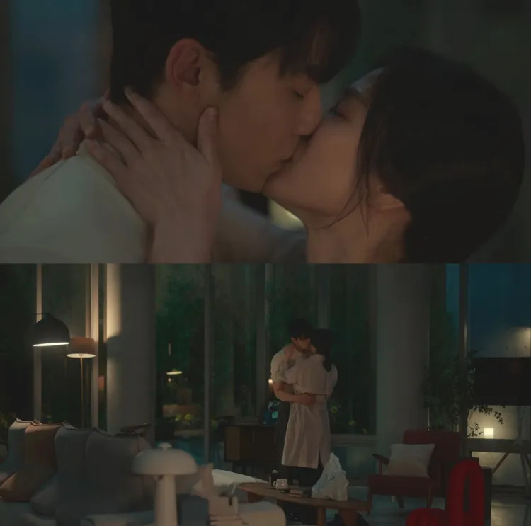 宋慧喬（上圖右）主動親吻李到晛，網友也覺得吻戲來得太突然。翻攝Netflix