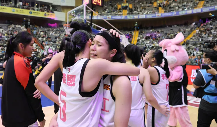 淡商拿下第13座冠軍。  鄭孟晃攝