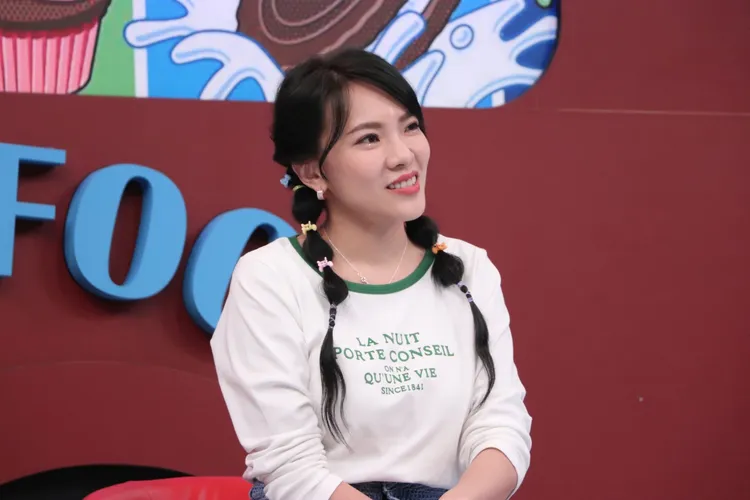 小優辜負前男友，看到他送的包都會內疚。中天提供