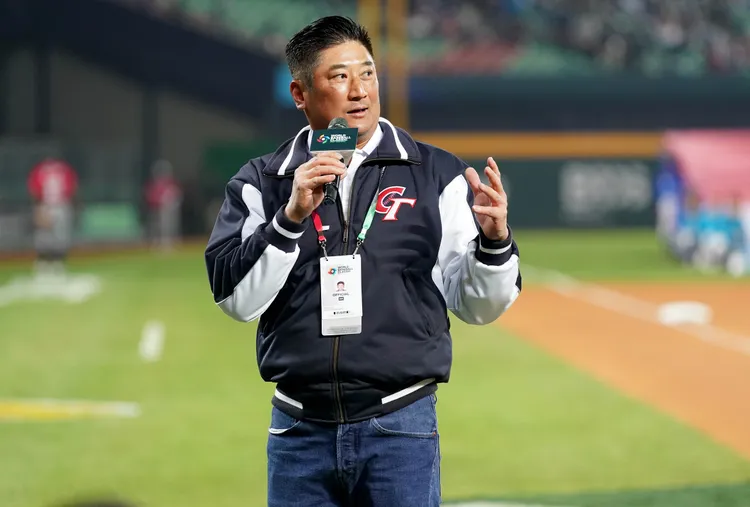 中華棒協理事長辜仲諒出席2023年經典賽A組預賽開幕典禮。  中信銀行提供