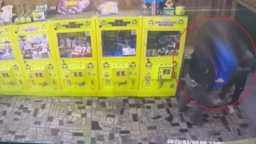 夾娃娃機店換零錢機遭竊　整台搬走！業者遠端監控報警4小時逮賊