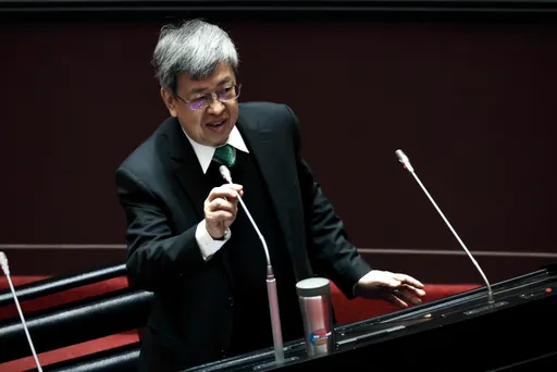 《全動法》掀恐慌!國防部官網一度掛點 陳建仁坦言要求下架公告