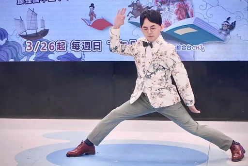 黃子佼指定愛女玉米要像蒼井優　預約日本過生日招待員工搭商務艙