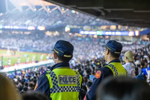 經典賽｜警力佈署滴水不漏　開幕典禮特勤隊還不夠！裝甲車進駐首曝光