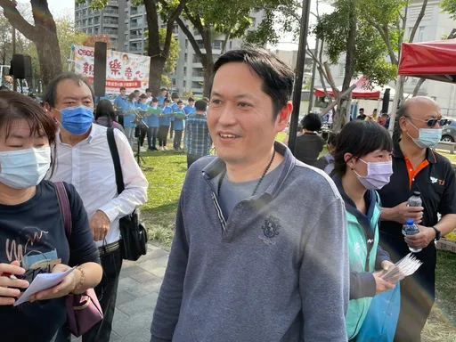 立委黃國書因線民事件退黨　民進黨基層勸進續戰2024