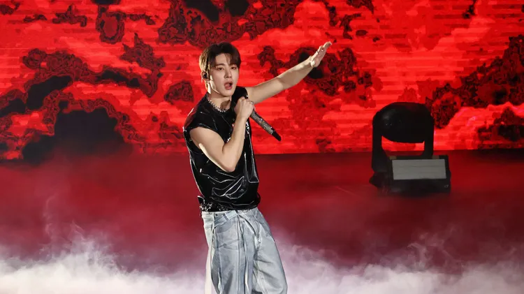 B.I（金韓彬）演唱超過3小時，滿滿誠意。莊宗達攝