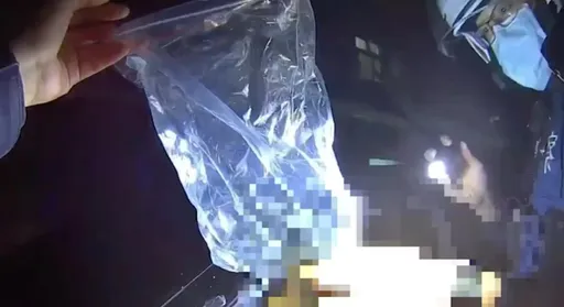 北市男駕車違規停紅線　警盤查！他眼神渙散果然有鬼