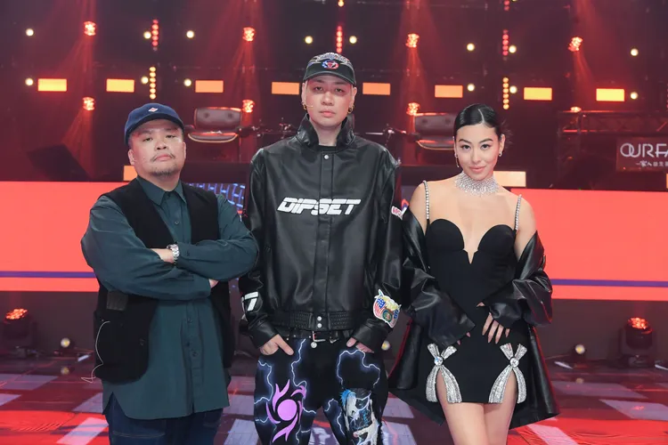 評審迪拉胖(左起)、陳星翰與蔡詩芸。三立提供