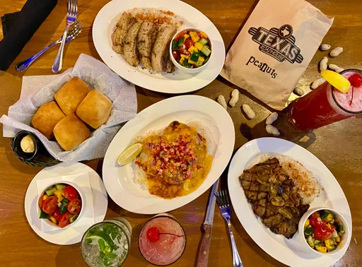 抗通膨!8盎司牛排729元、牛豬雞均一價499元 還送千元餐券