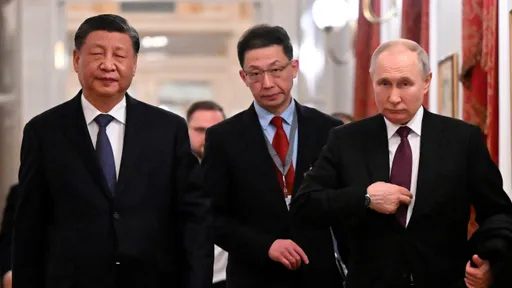 面露疲態?普丁習近平互稱「親愛朋友」 長談4個半小時