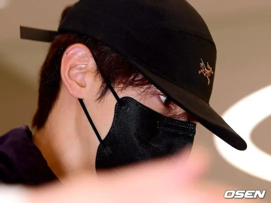 車銀優眼神藏不住哀戚。翻攝OSEN