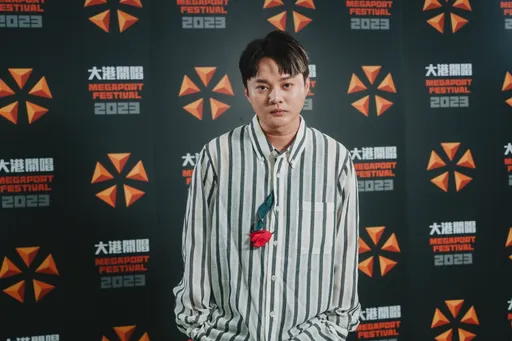 許富凱嘆爸爸離世2個月 大港開唱憶亡父「每天都想他,睡醒淚就掉下來」