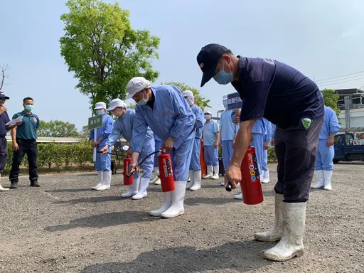 以聯華食品廠7死火警為鑑 高市消防局啟動專案檢查