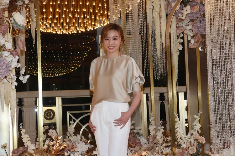 王瞳今晚是婚禮歌手。彭欣偉攝
