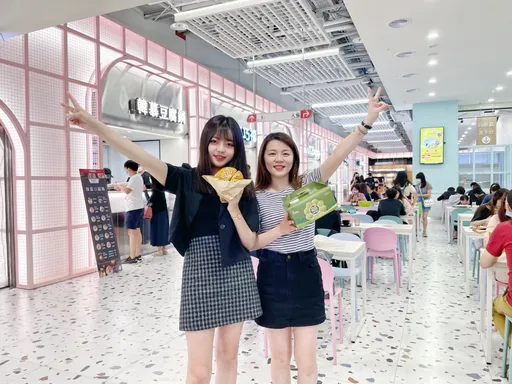 母親節大回饋！大魯閣新時代祭出買千送百　「網美系美食街」搶先看