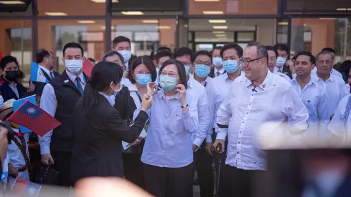 蔡總統贈交瓜國齊瑪德南戈醫院　盼踏實外交互惠互助