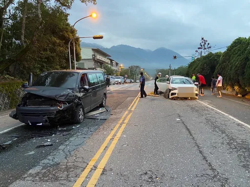 花蓮無照男台9線駛入對向車道 撞休旅車釀1死8傷