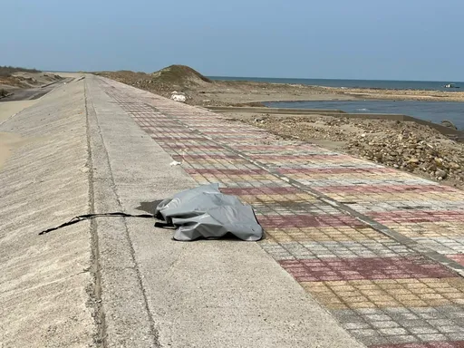 苗栗苑裡海灘驚見長髮女屍 嚇壞釣客!比對指紋身分曝光