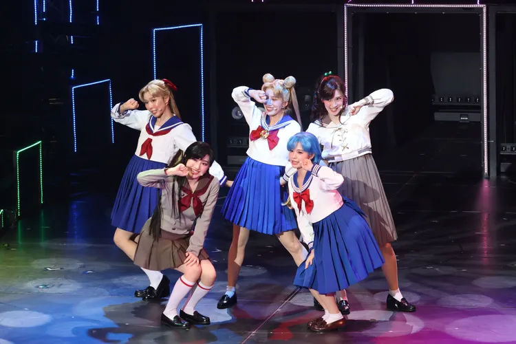 美少女戰士還未變身前則是穿水手制服。鄭孟晃攝