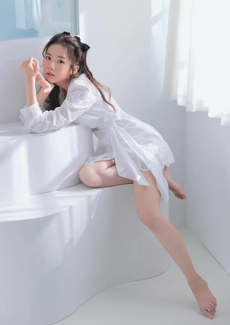 何思靜化身精靈女孩。星空飛騰提供