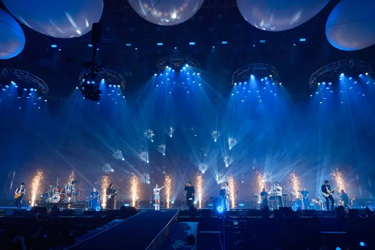 五月天擔任告五人台北小巨蛋嘉賓。相信提供