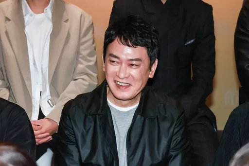 55歲王識賢歪腳跑不動還不服老 怪天公伯硬拖孫鵬下水