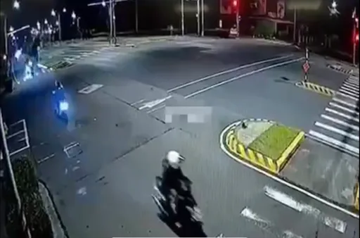 竹東飆仔深夜聚集飆車　警攔查遭騎士逆向衝撞釀1傷