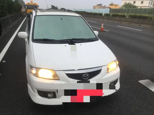 國1驚悚車禍 車疑故障停輔助車道!駕駛下車被撞飛慘死