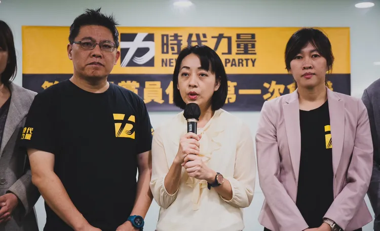 王婉諭說，希望積極邀請黃國昌列不分區，但最後的決定權仍在黃手上。時力提供