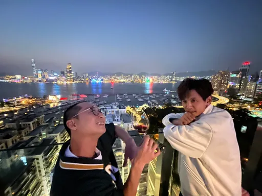 浩子香港員工旅行點2支紅酒要價破萬　阿翔氣喊回台開會檢討 