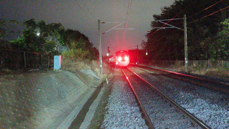 378次 新自強號於保安車站=台南車站間發生死傷事故。讀者提供