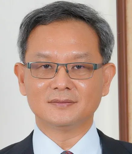 淡江大學前副校長王高成傳出墜樓身亡。引自選舉黃頁