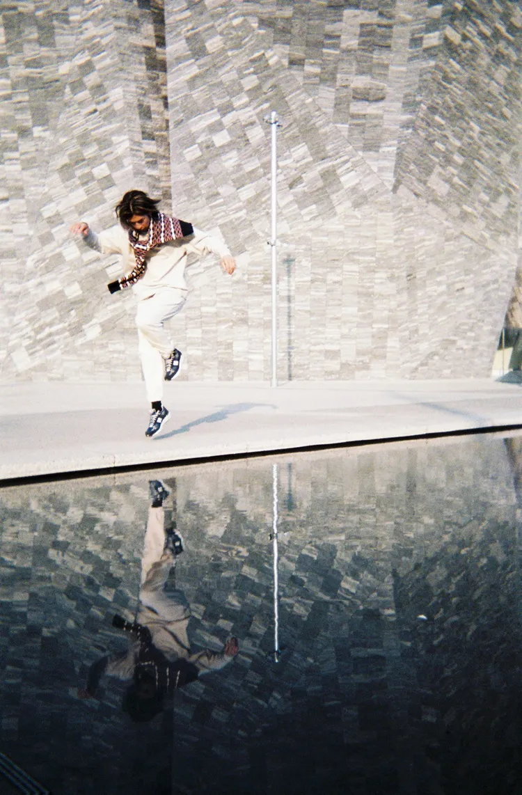 陳柏霖演繹NB GREY形象廣告。品牌提供