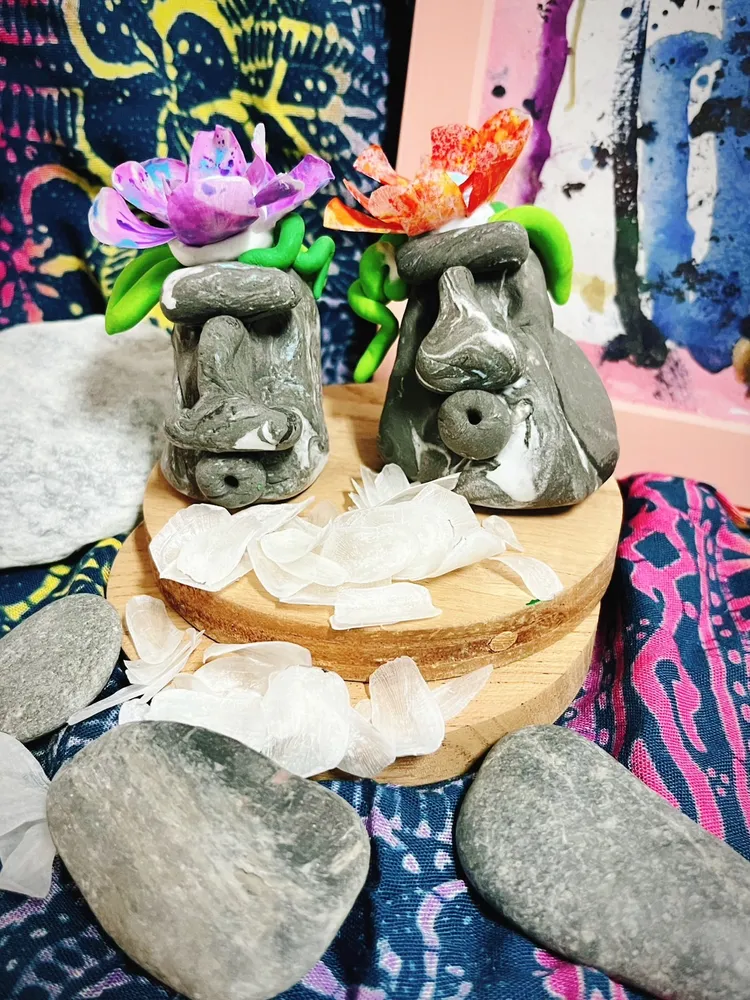 平凡的石頭也可以賦予藝術新生命。業者提供