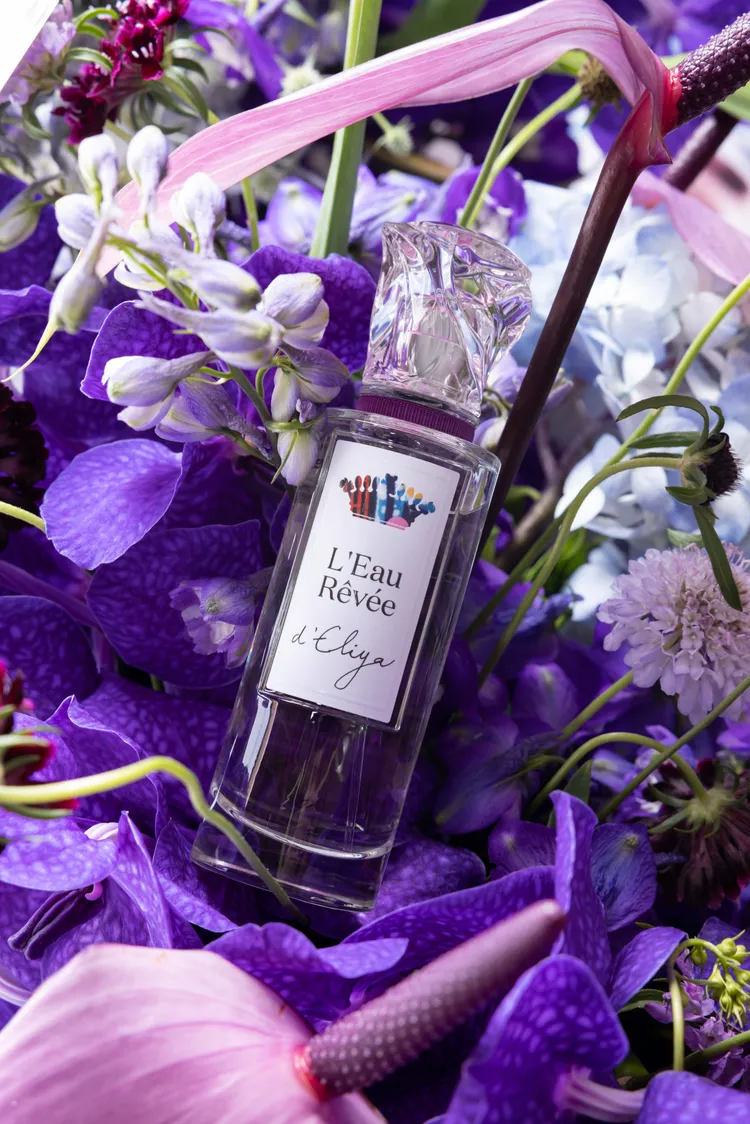 #d’Eliya伊莉亞透過熱帶花束，散發神祕異國熱帶島嶼風情。品牌提供