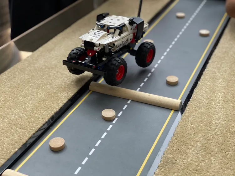 第三關是「越野挑戰賽」。曾仲葳攝