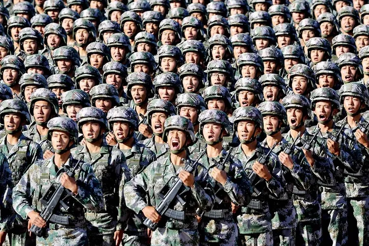 中國解放軍要求後勤部隊強化補給能力，以免犯下俄軍同樣的錯誤。圖為中國解放軍軍演。資料照片