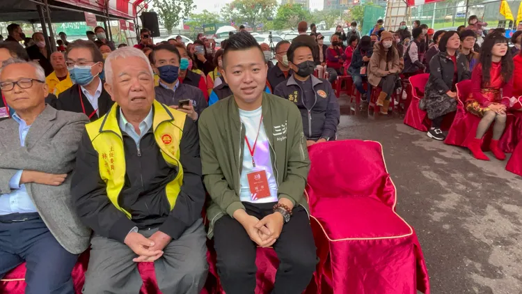 新銳導演陳毅(右)。張沛森攝