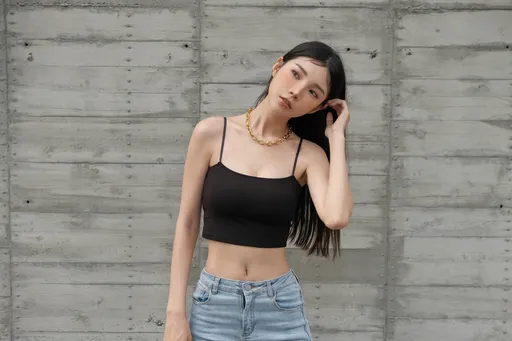 是內衣也是外衣穿過就回不去〡EASY SHO口碑炸裂賣到斷貨的經典素面BRA TOP再一發